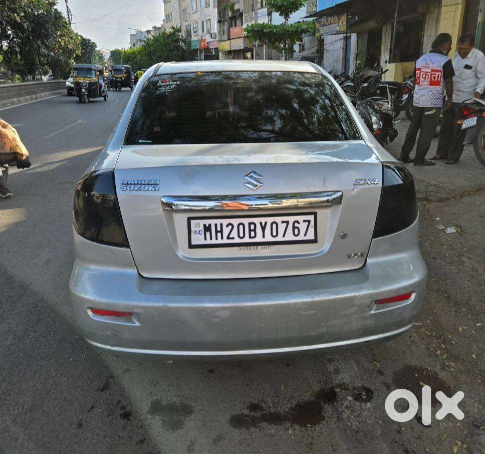 Maruti Suzuki Sx4 2011  Petrol + Lpg   Doctor Driven  New Tyres