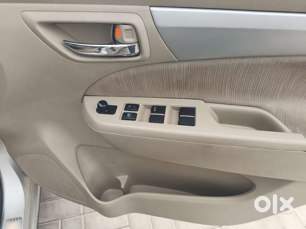 Maruti Suzuki Ertiga Zxi, 2015, Petrol