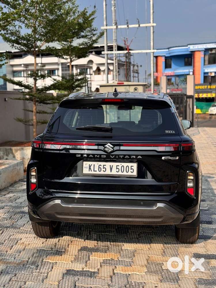 Maruti Suzuki Grand Vitara 2024 Full Hybrid, Well Maintained