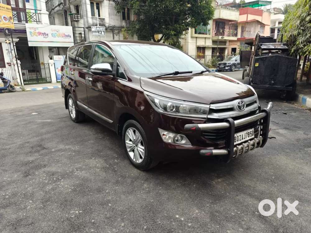 Toyota Innova Crysta, 2016, Diesel