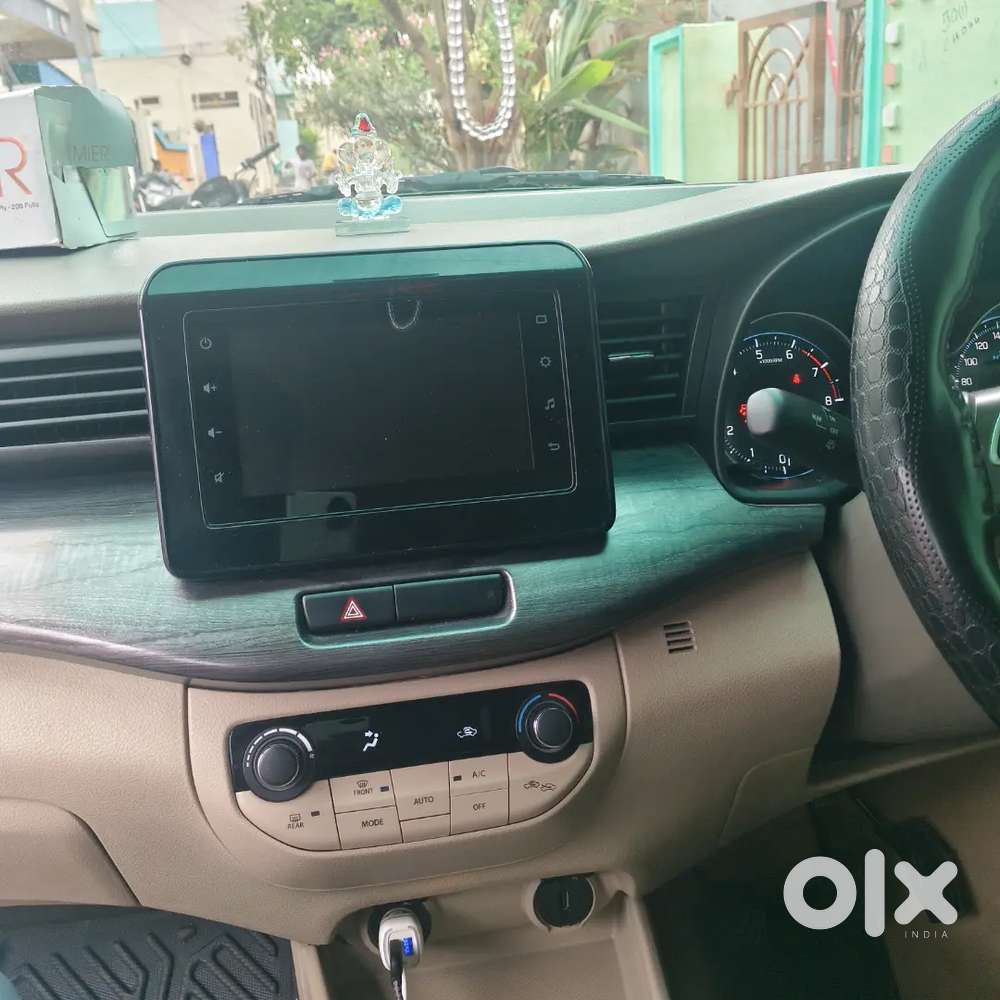 Maruti Suzuki Ertiga Zxi 2024