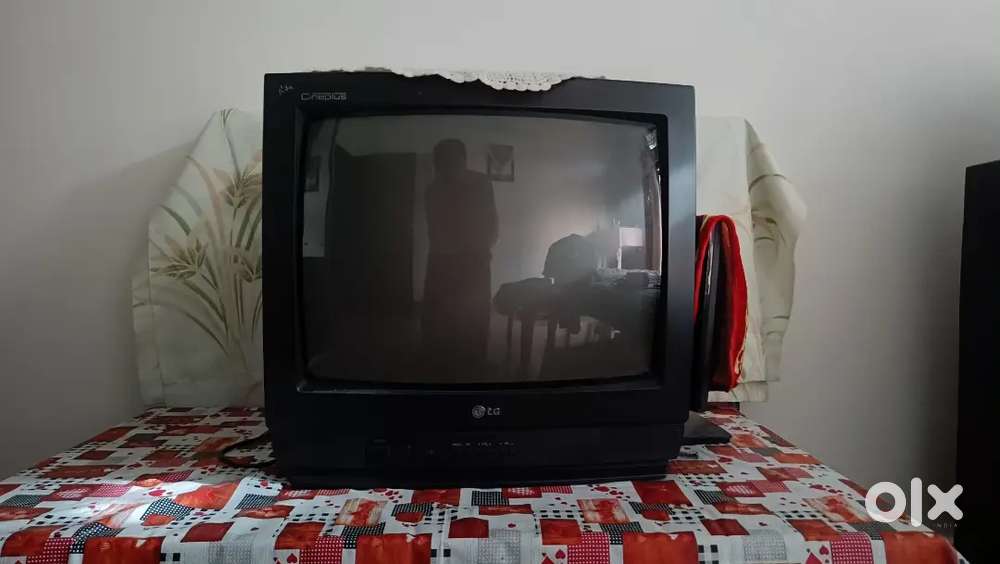 LG colour TV