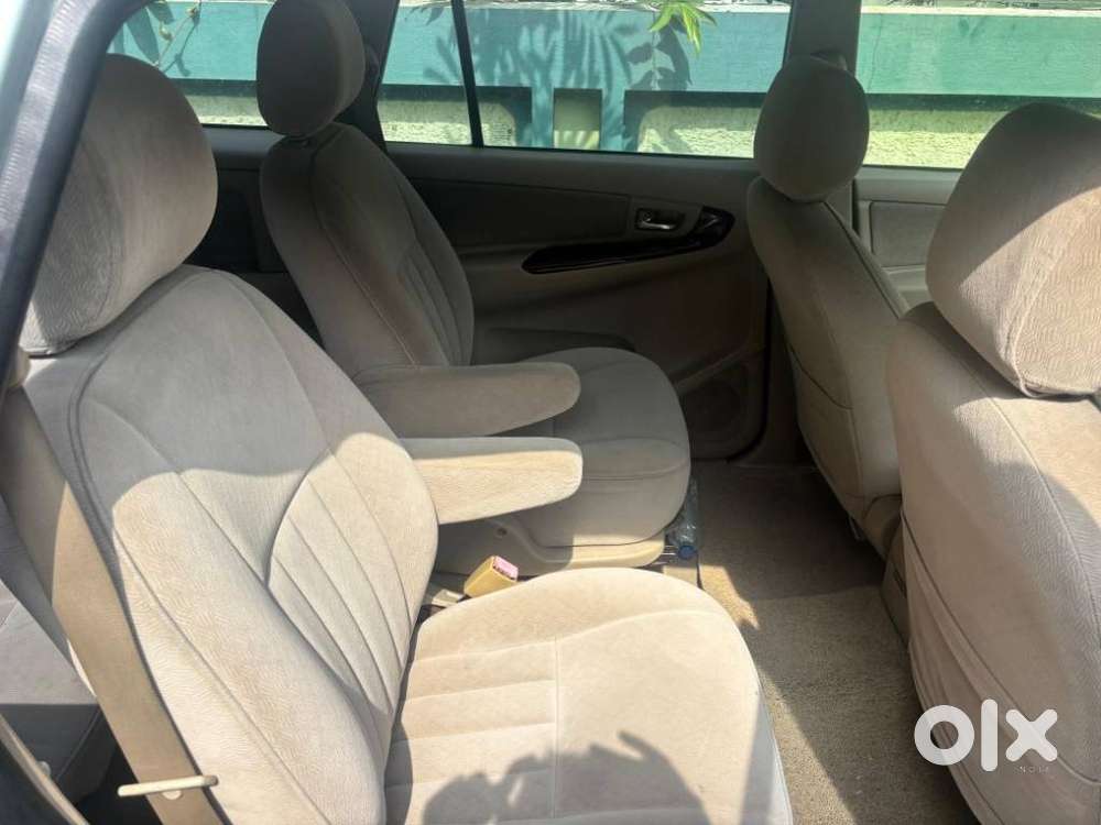 Toyota Innova 2.5 V 7 Str, 2005, Diesel