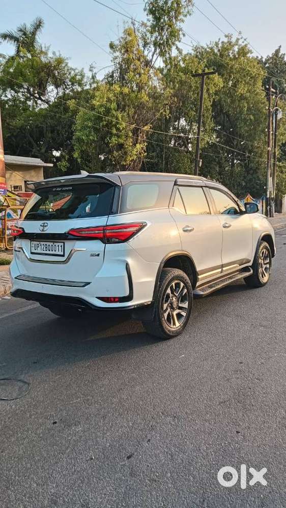 Toyota Fortuner Legender 4x4 At 2.8, 2023, Diesel