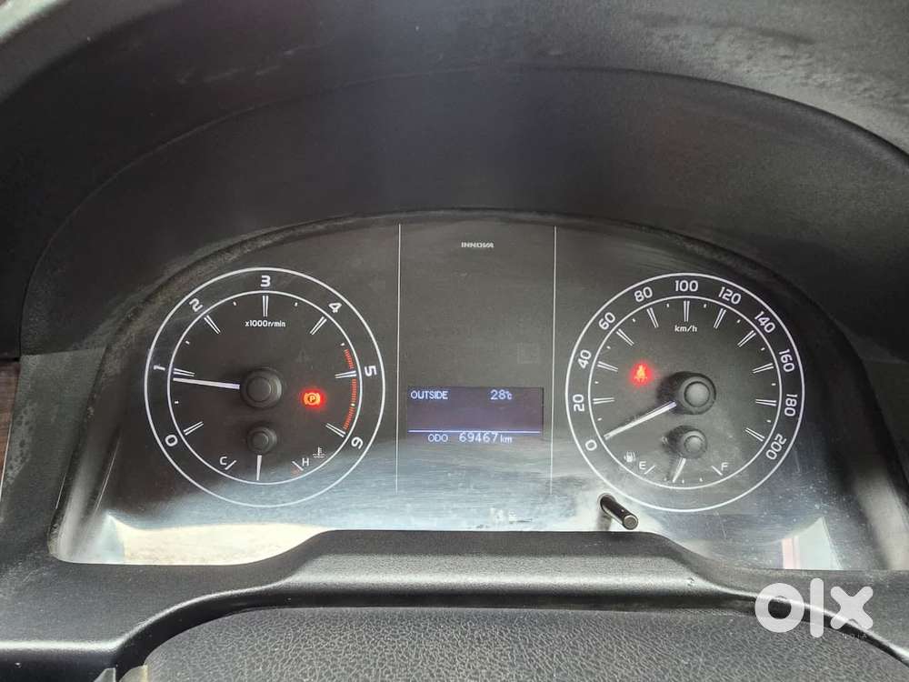 Toyota Innova Crysta 2.7 Gx Mt 8s, 2020, Diesel