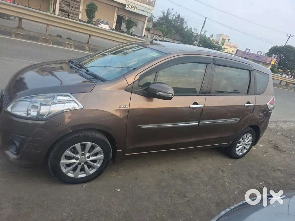 Maruti Suzuki Ertiga 2012 Diesel 165100 Km Driven
