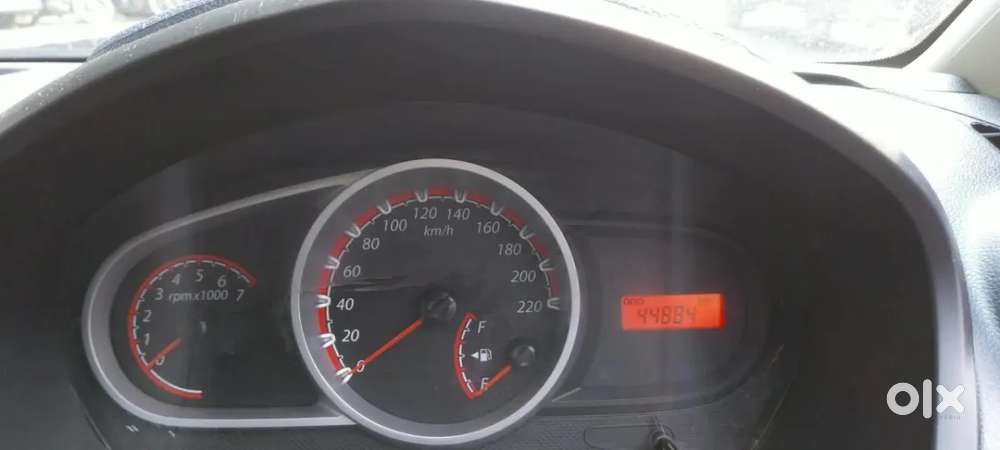 Ford Figo Petrol Titanium, 2014, Petrol