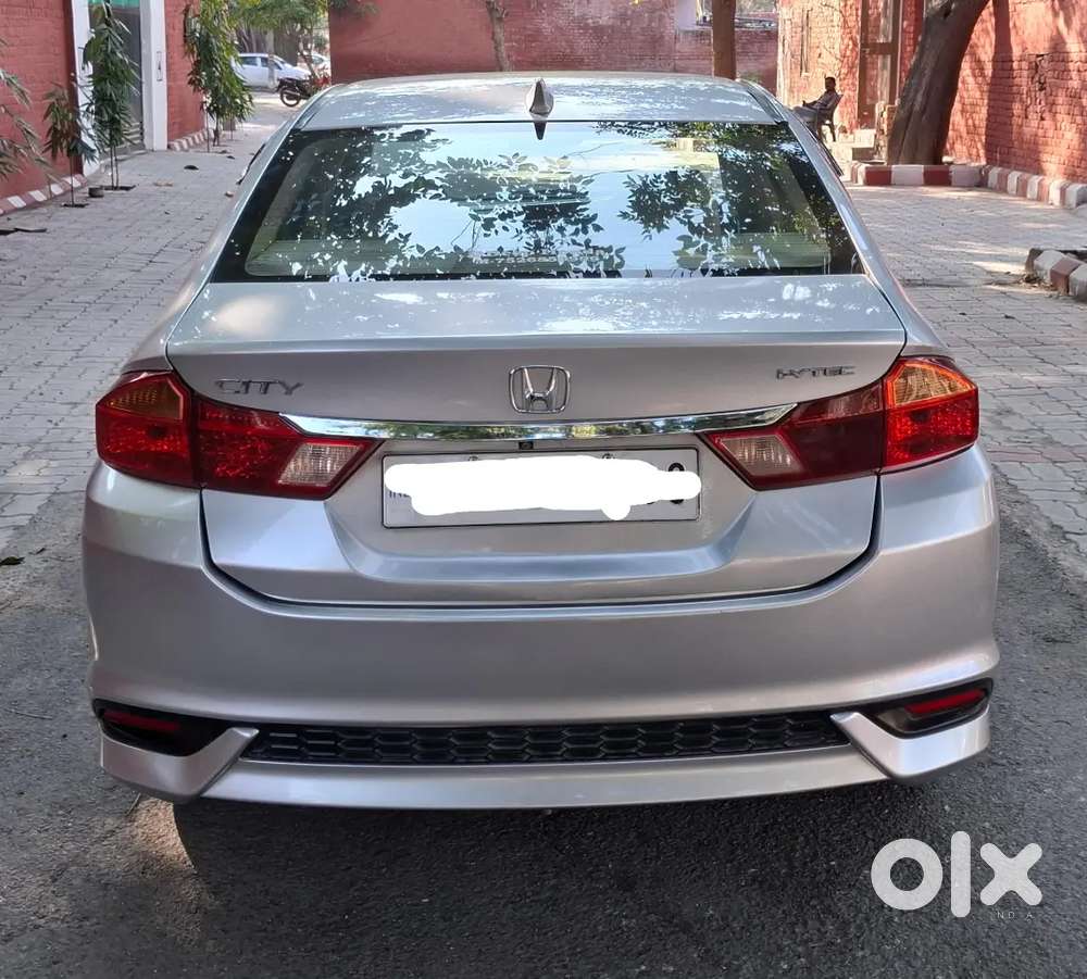 Honda City 2017 Petrol 70000 Km Driven