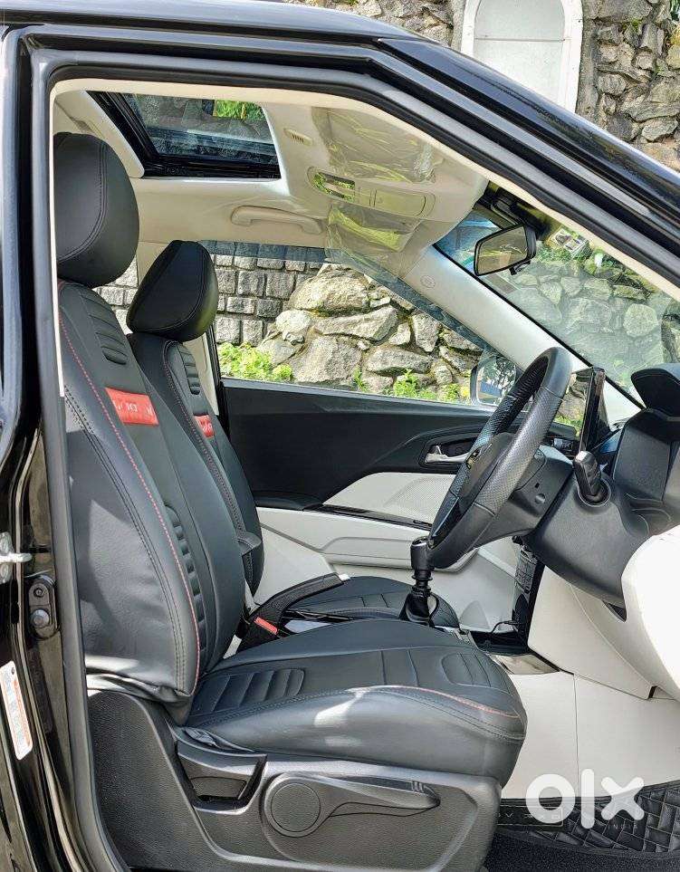 Mahindra Xuv 3xo Ax5 Ds Mt, 2024, Diesel