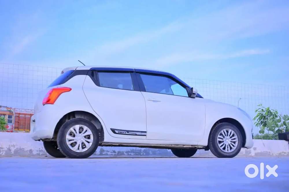 Maruti Suzuki Swift Vxi 2018