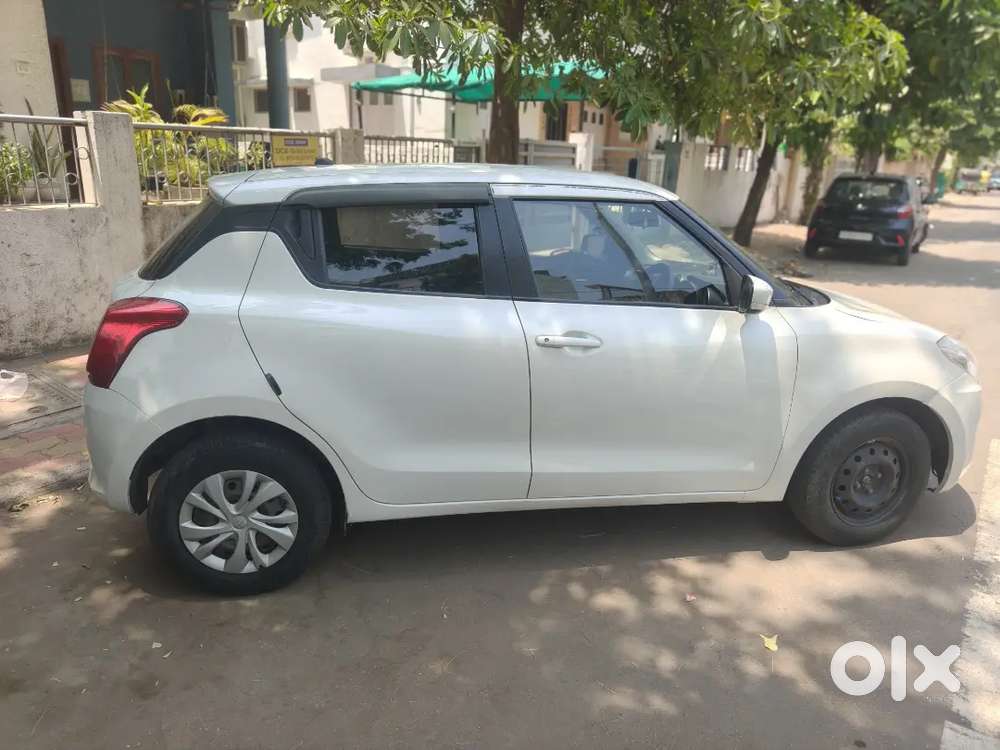 Maruti Suzuki Swift 2021 Petrol 65000 Km Driven