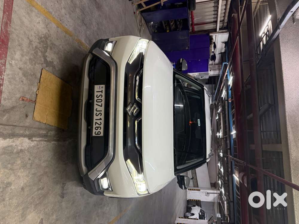 Maruti Suzuki Brezza 2023 Petrol Well Maintained