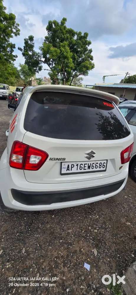 2018 Maruthi Suzki Iginiss