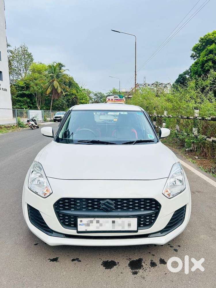 Maruti Suzuki Swift 2022 Petrol 30000 Km Driven