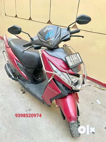 Dio dx online scooty