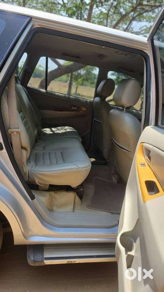 Toyota Innova 2.5 Vx 7 Seater Bs Iv, 2009, Diesel