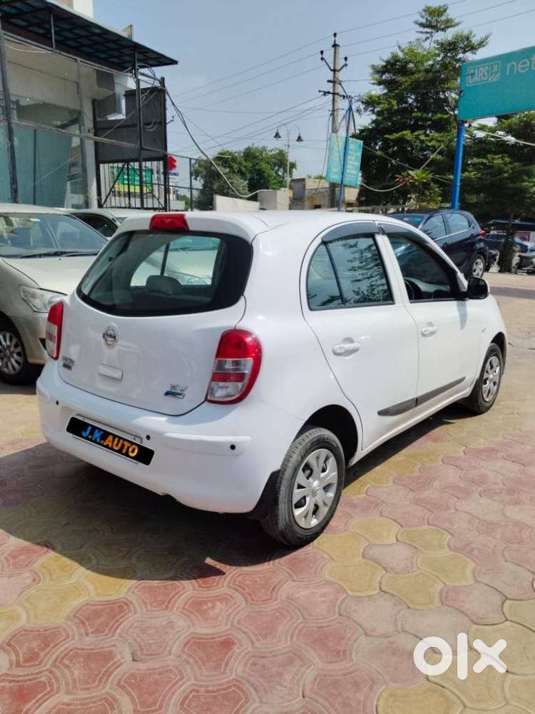 Nissan Micra Active Xv, 2017, Petrol