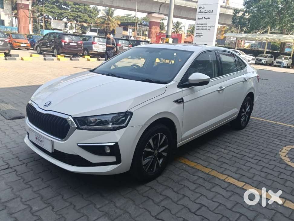 Skoda Slavia 1.0 Tsi Style, 2023, Petrol