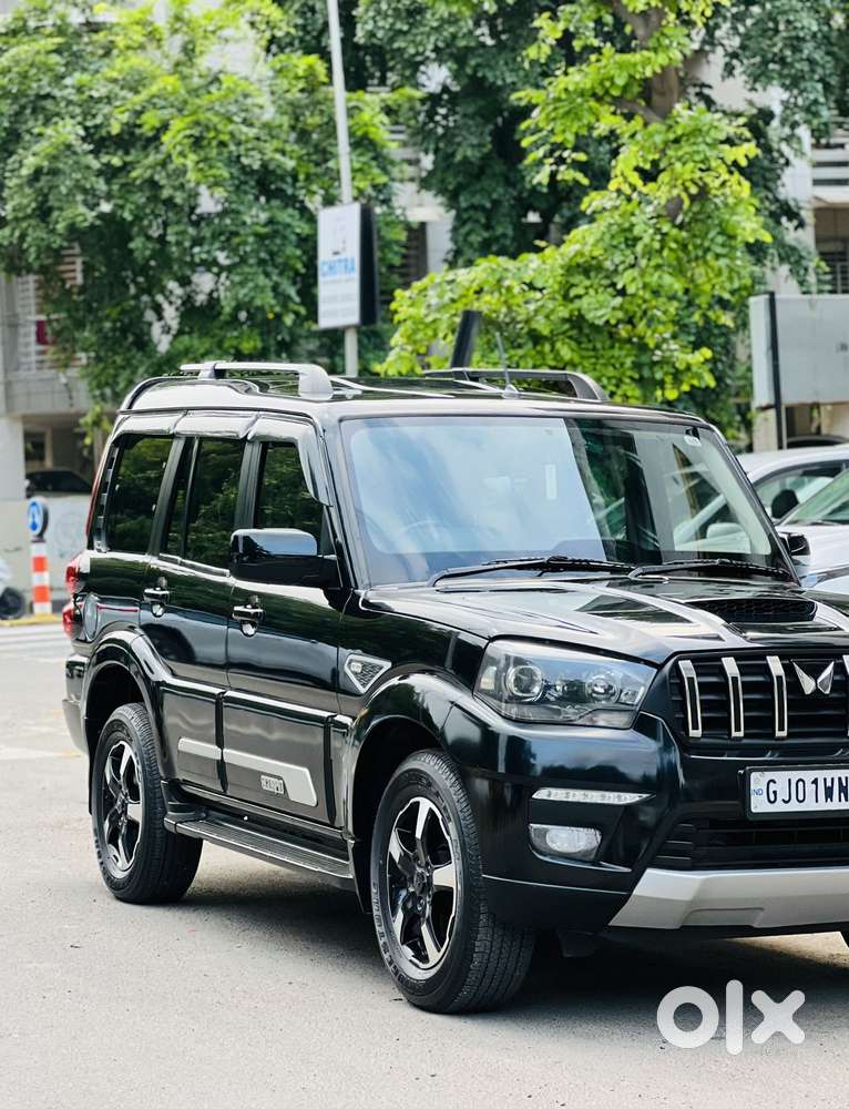 Mahindra Scorpio Classic 2.2 S 11 Mt 7 Str, 2023, Diesel