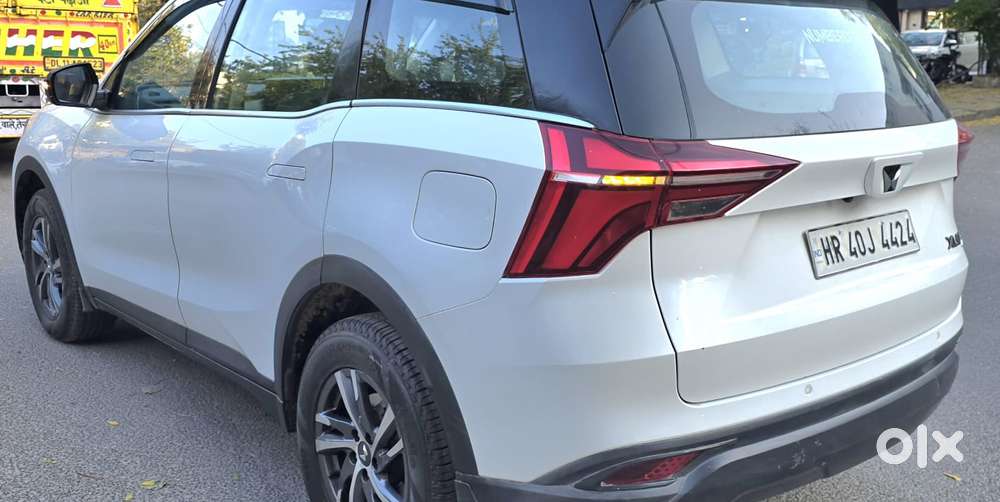 Mahindra Xuv700 Mx Diesel Mt 5 Str (e), 2022, Diesel