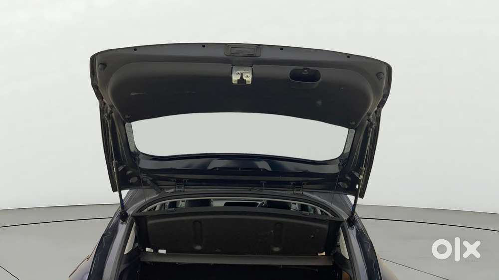 Hyundai New I20 1.2 Asta (o) Ivt, 2024, Petrol