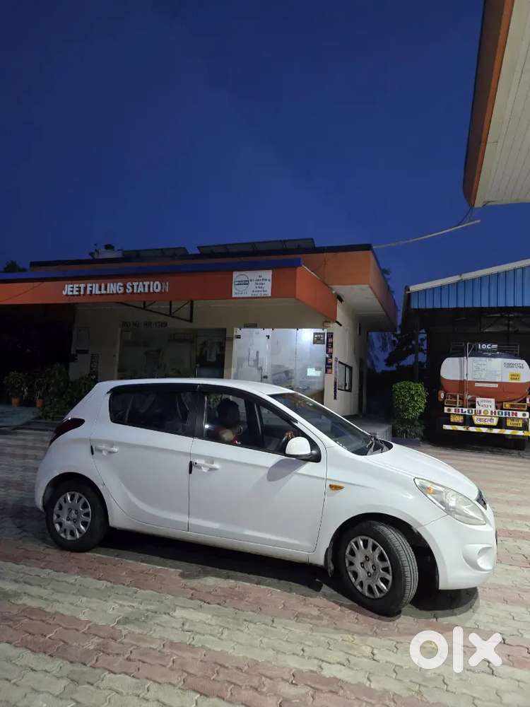 Hyundai I20 2011 Petrol Well Maintained