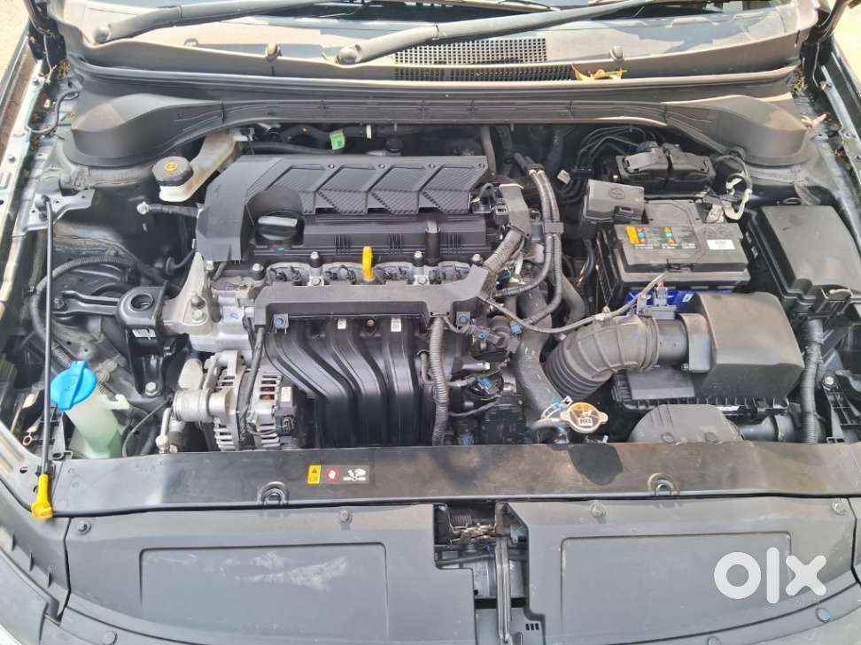 Hyundai Verna 1.5 Sx Ivt, 2024, Petrol