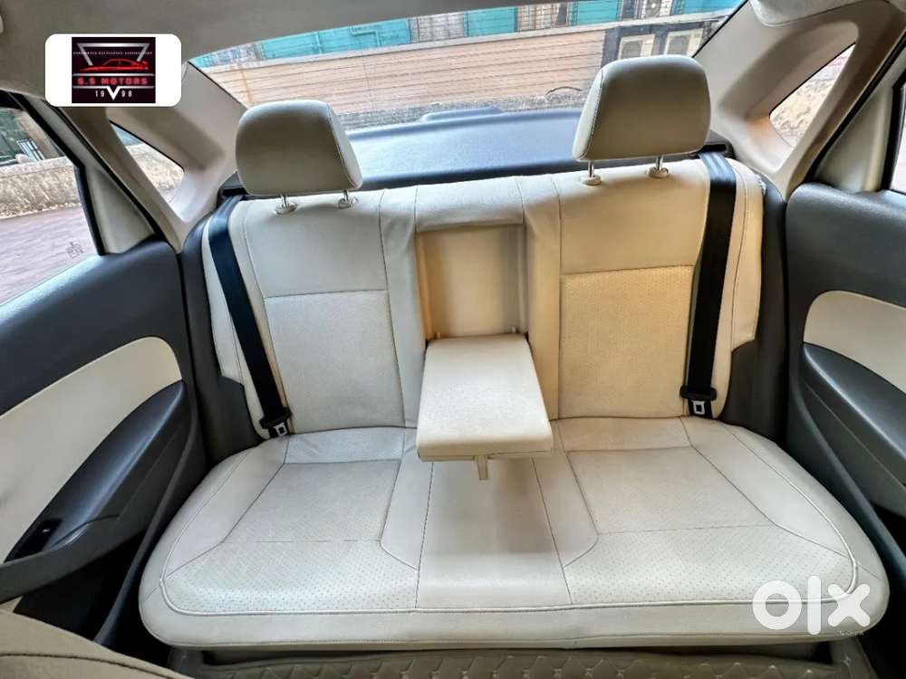 Volkswagen Vento Ipl Ii Petrol Highline At, 2013, Petrol