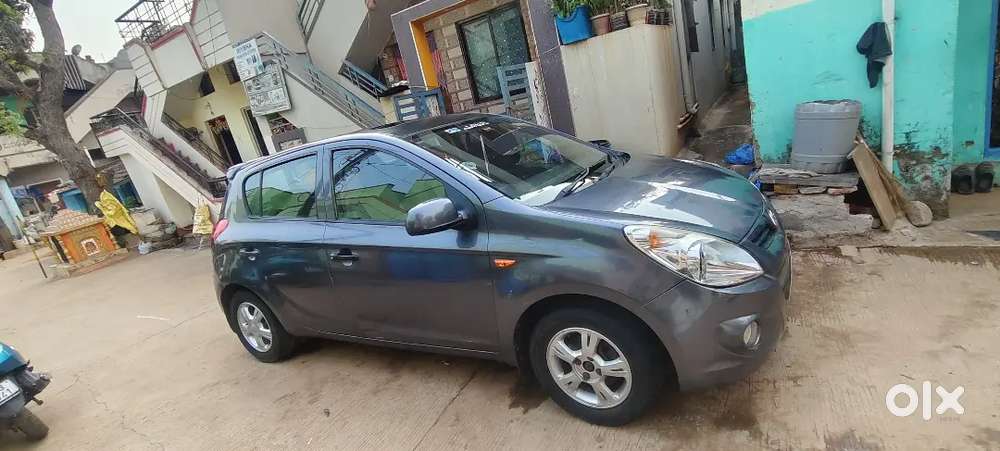 Hyundai I20 2010 Petrol Well Maintained