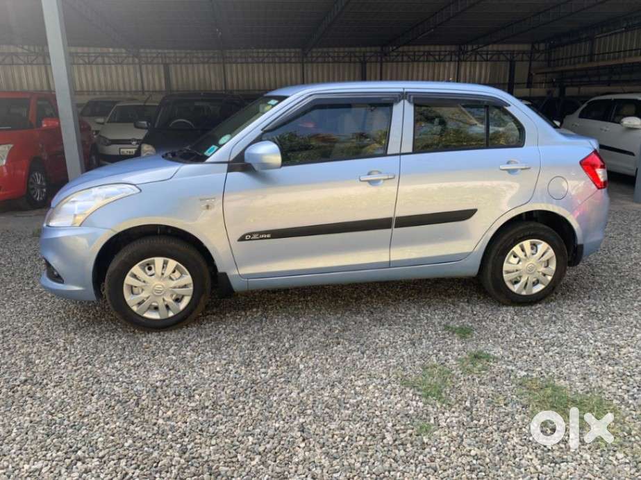 Maruti Suzuki Swift Dzire Lxi Optional-o, 2015, Petrol