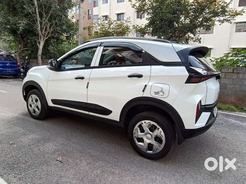 Tata Nexon Fearless Plus (ps) 1.2 Petrol Dca (adas), 2024, Petrol