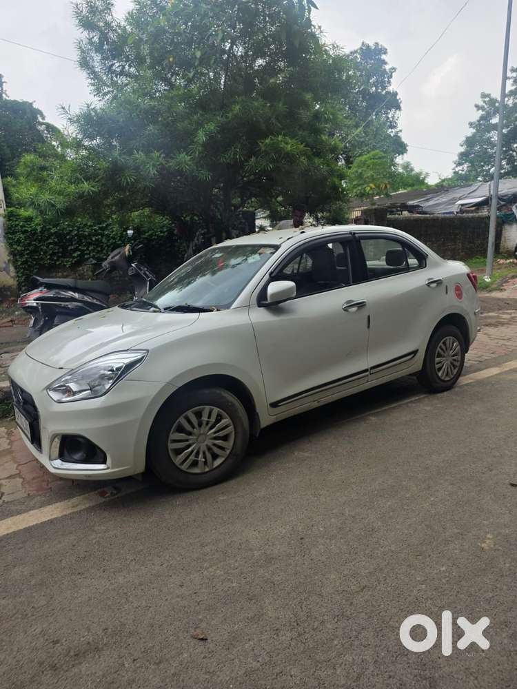 Maruti Suzuki Dzire Vxi Ags, 2023, Cng & Hybrids