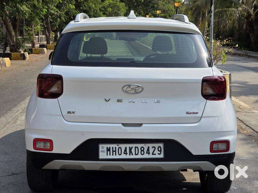 Hyundai Venue 1.0 Sx (o) Turbo Dct, 2020, Petrol