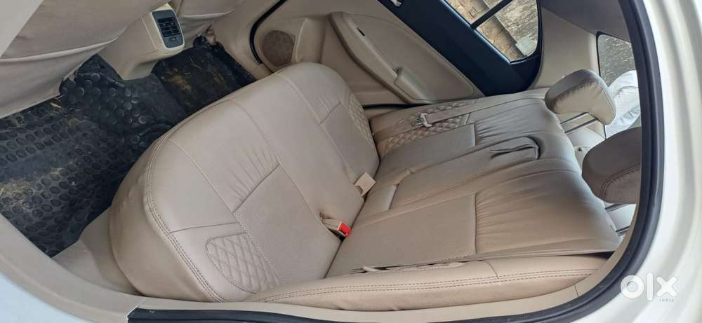 Maruti Suzuki Swift Dzire 1.3 Vxi, 2022, Petrol