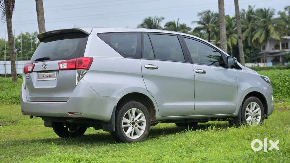 Toyota Innova Crysta [2020-ongoing] 2.4 Gx 7 Str, 2020, Diesel