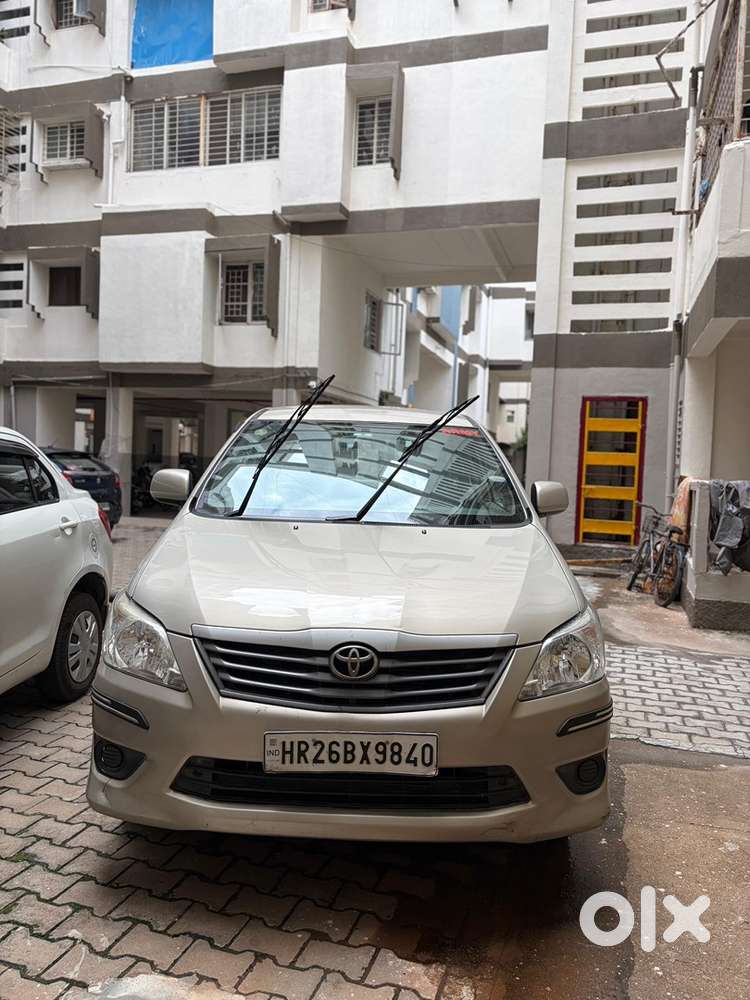 Army Officer Owned Toyota Innova Diesel Well Maintained