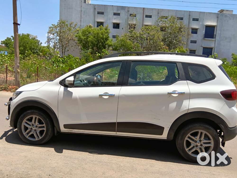 Renault Triber Rxz, 2021, Petrol