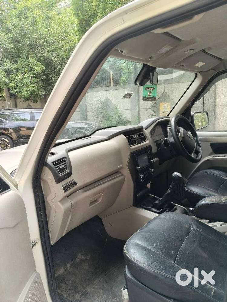 Mahindra Scorpio S10, 2017, Diesel