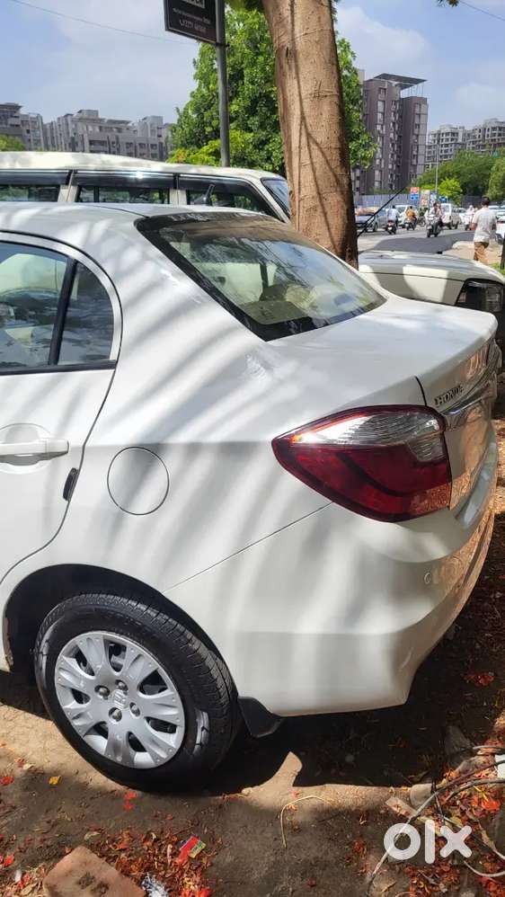Honda Amaze 2017