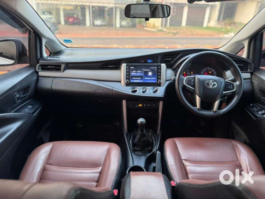 Toyota Innova Crysta [2020-ongoing] 2.4 Gx 7 Str, 2021, Diesel