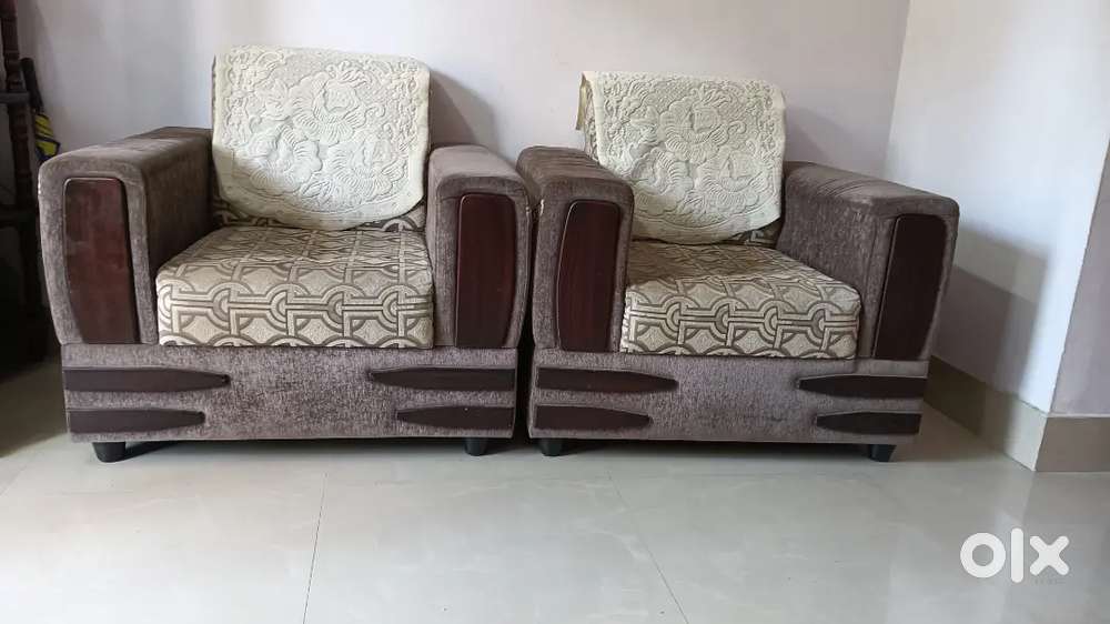 3+1+1 Seater Premium ,Good condition Sofa For Sale