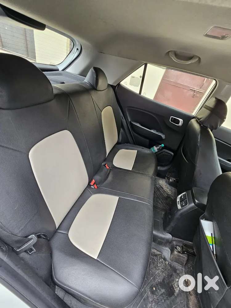 Hyundai Venue 1.2 S 2021 Manual