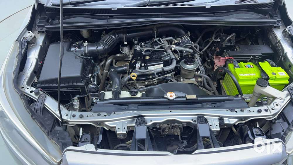 Toyota Innova Crysta 2.7 Zx At, 2016, Petrol