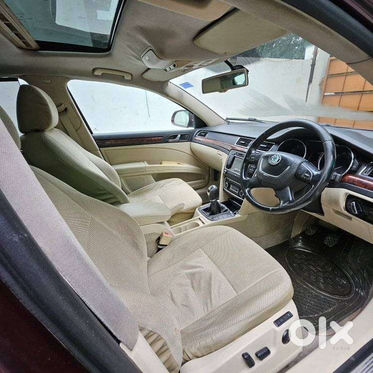 Skoda Superb Corporate 1.8 Tsi Mt, 2011, Petrol
