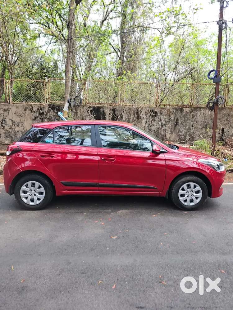 Hyundai I20 2016 Petrol 130000 Km Driven