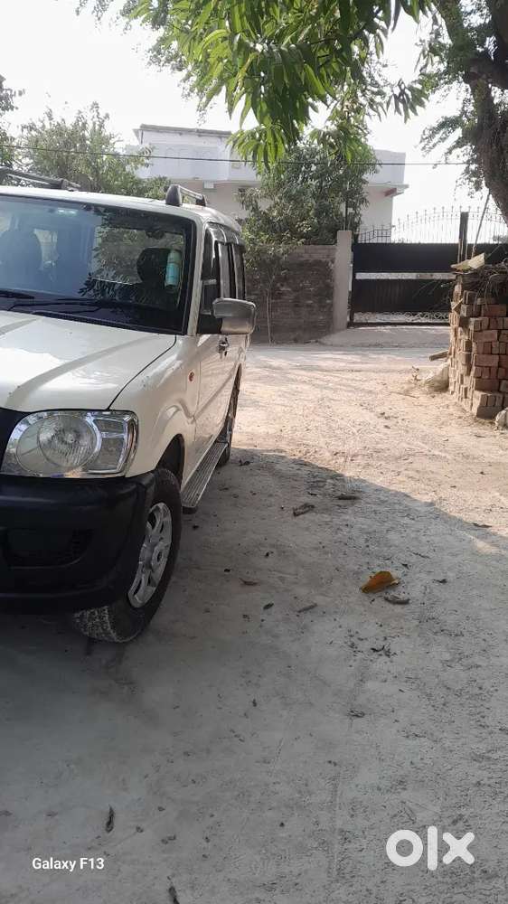 Mahindra Scorpio 2015