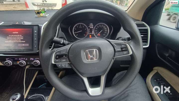 Honda City 1.5 V Mt Exclusive, 2023, Petrol