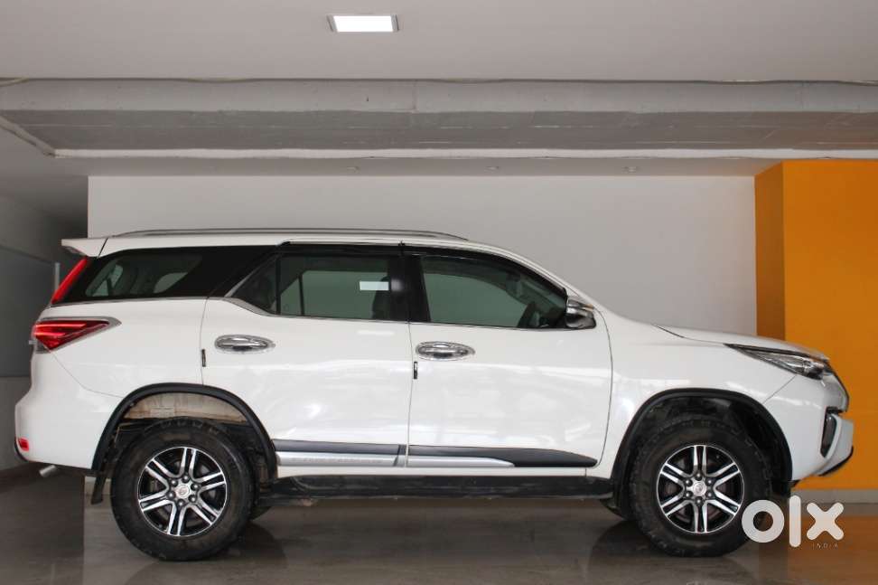 Toyota Fortuner 4x2 Mt 2.8 Diesel, 2016, Diesel