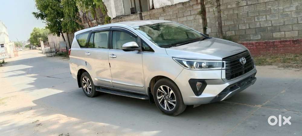 Toyota Innova Crysta 2.7 V, 2021, Diesel