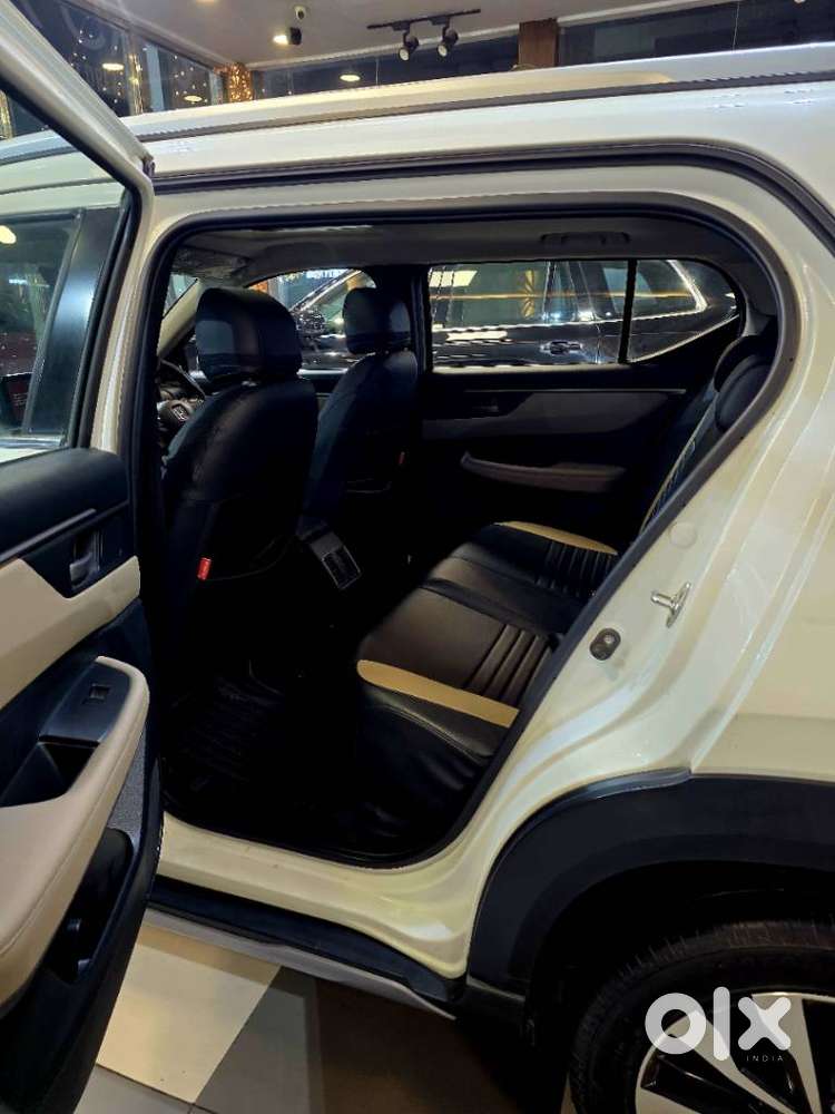 Honda Elevate Vx Mt, 2023, Petrol